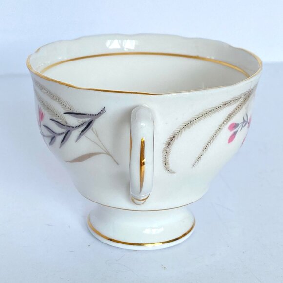 Mayfair England Pink Flower Footed Teacup Saucer Bone China No1932 Gold Trim - Picture 7 of 16